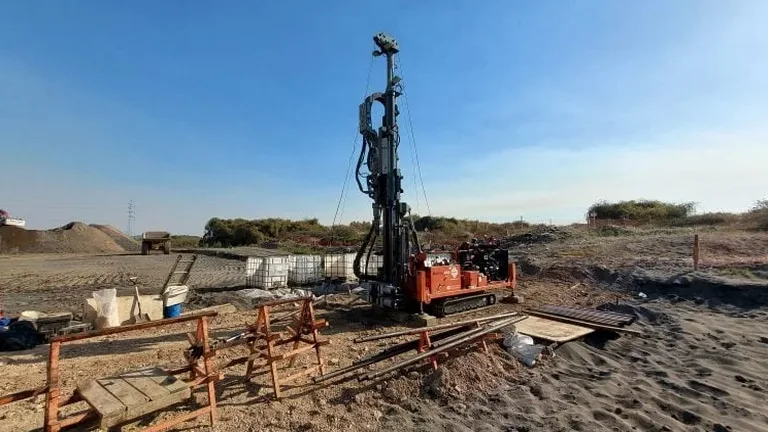 Calicata exploratoria en Chillán: inspección directa del subsuelo